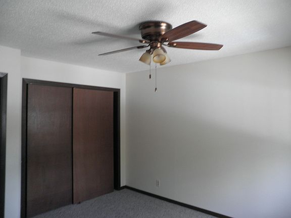 5th image of 4351-4365 Lincoln Way #B-4415