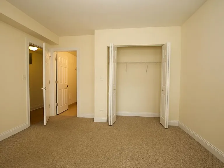 2834 N Albany Ave #6H — Photo 11