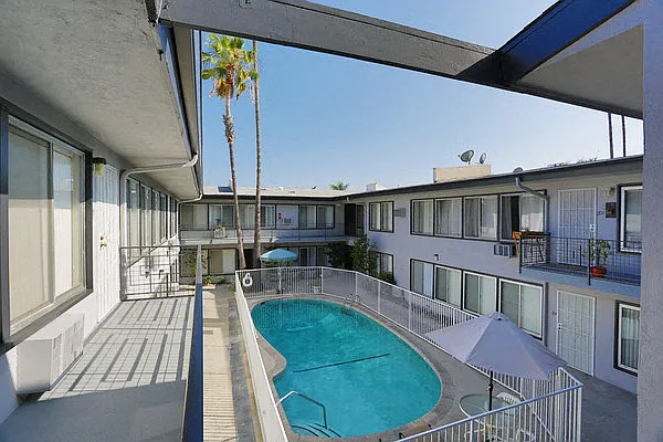 Ravencrest Apartments 2 — Photo 15