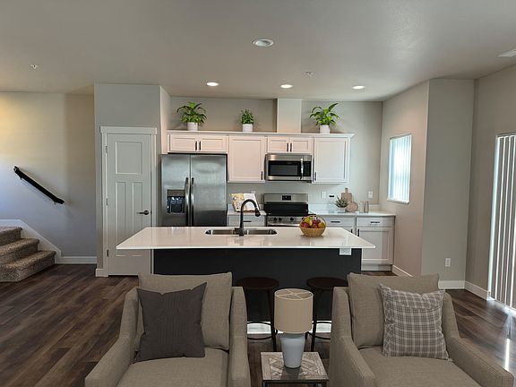 Elkwood Floor Plan- Kitchen