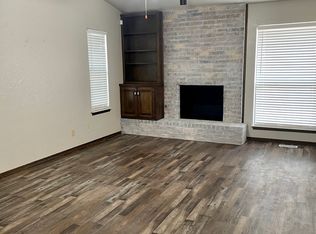 445 W Curtis Dr, Oklahoma City, OK 73110