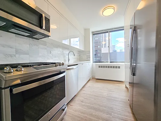 1735 York Avenue #28G in Yorkville, Manhattan | StreetEasy
