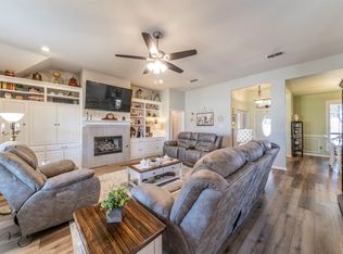 11621 Willow Springs Rd, Haslet, TX 76052