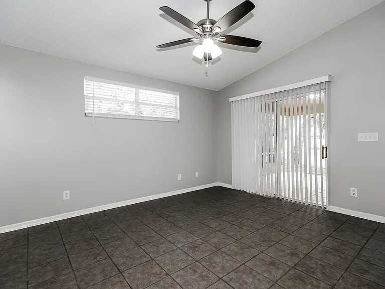 4022 Fontana Pl — Photo 10