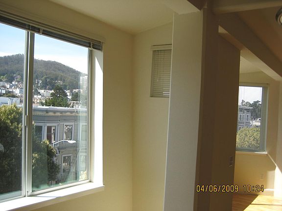 5th image of 1738 Haight St APT 409
