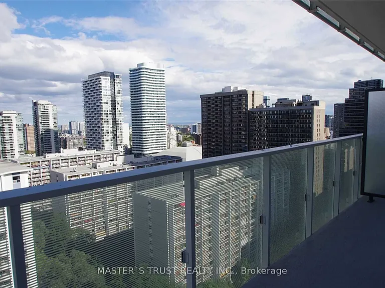 501 Yonge St #1905 — Photo 14
