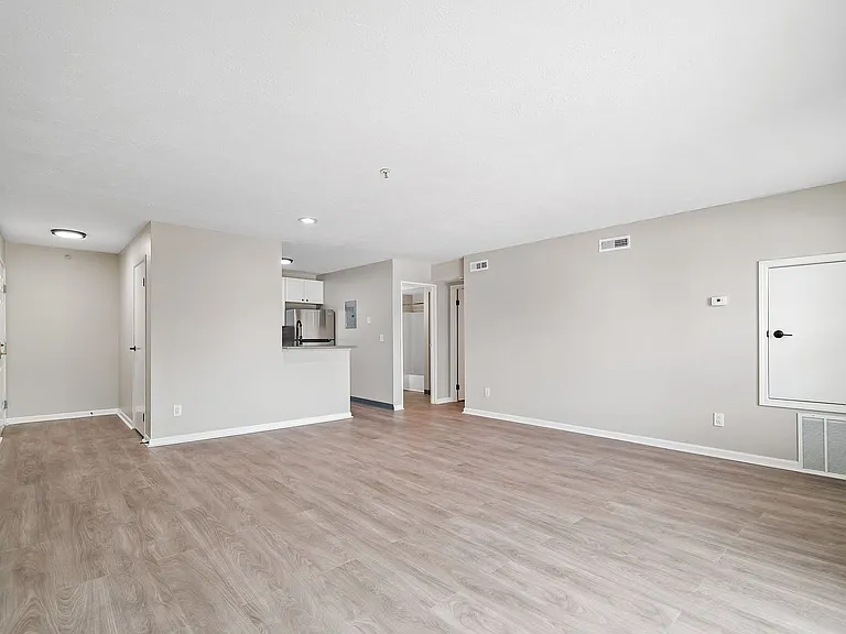 Cherry Tree Village Apartments — Photo 23