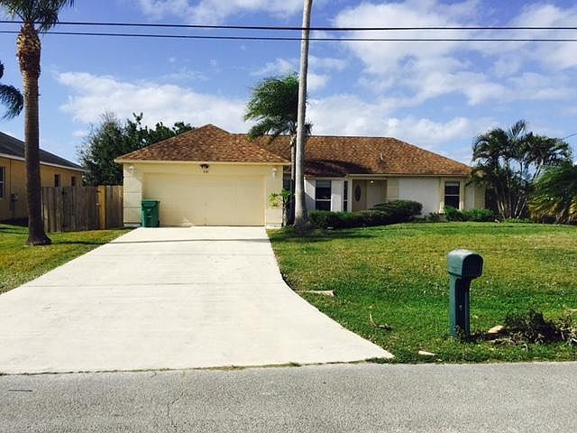 1st image of 451 SW Lairo Ave