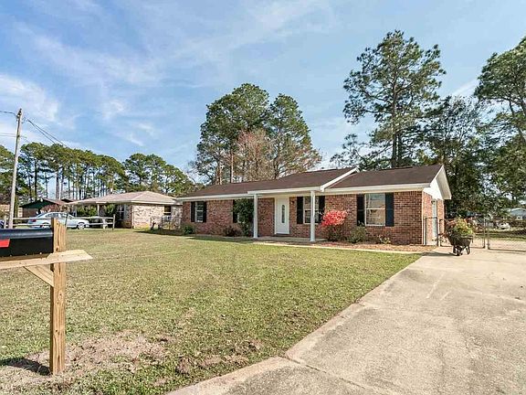 3rd image of 8223 Tempest Dr