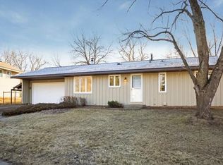 4802 141st St W, Apple Valley, MN 55124