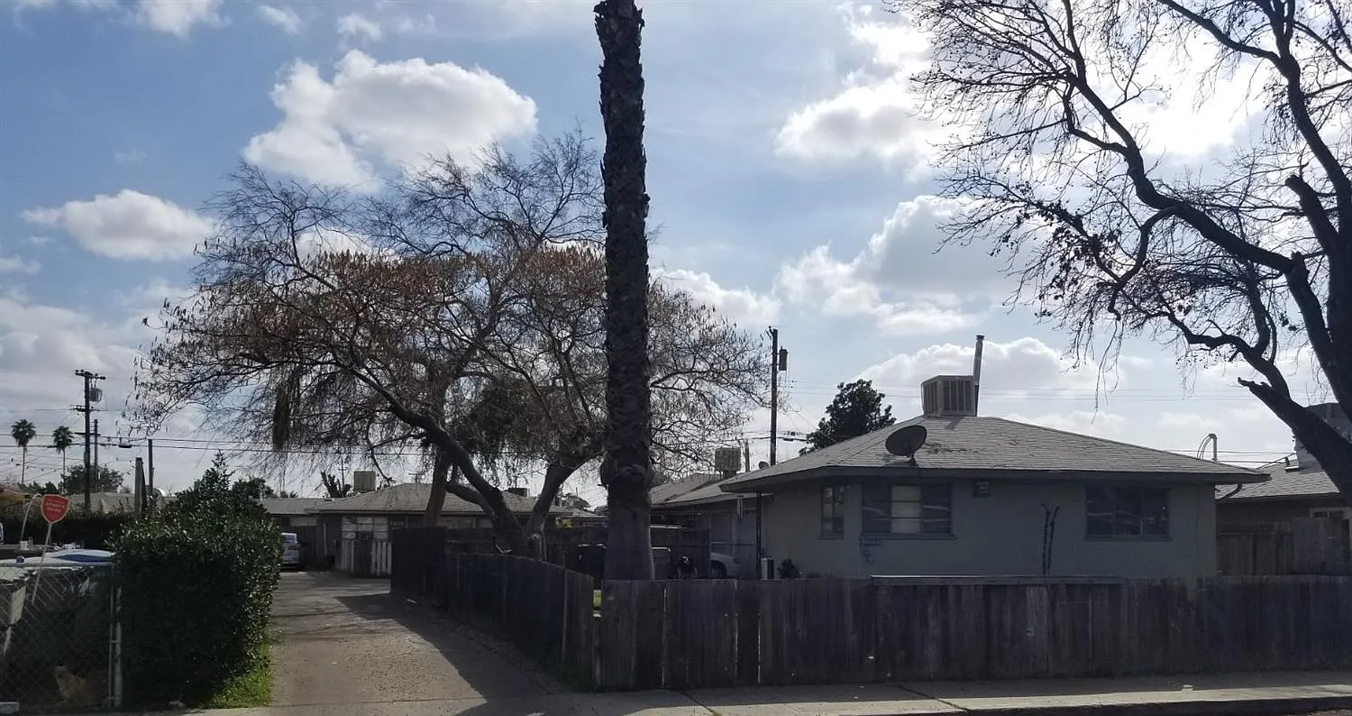 3504 E Terrace Ave photo 1