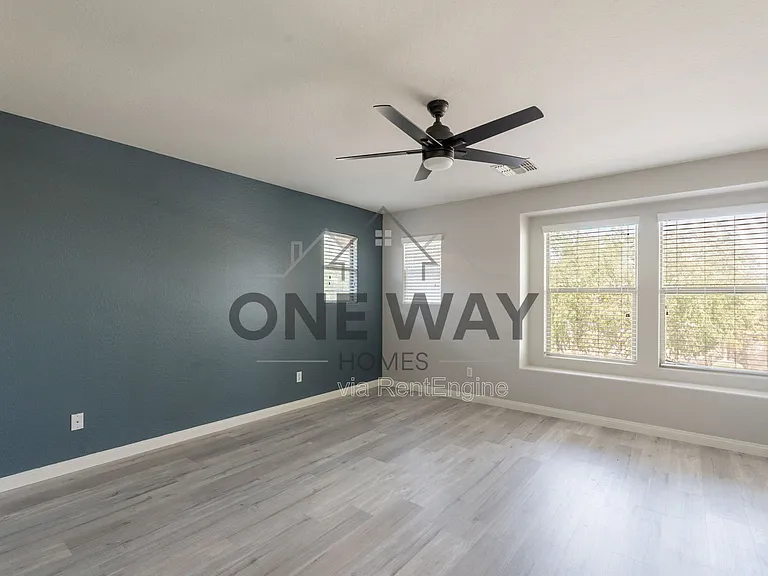 1057 S Deerfield Ln — Photo 28