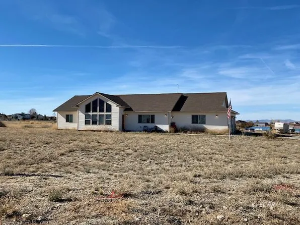 796 Parkridge Pkwy, Spring Creek, NV 89815