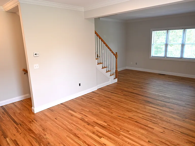 16 White Oaks Ter — Photo 10