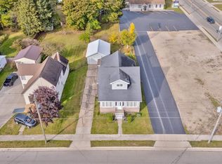 189 N Cedar St, Manistique, MI 49854