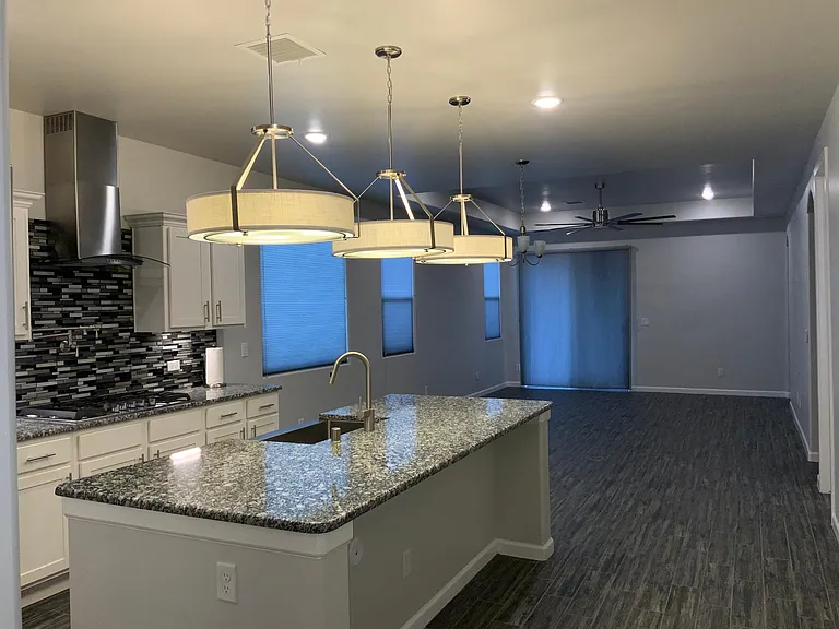 4758 Lotus Ave — Photo 5