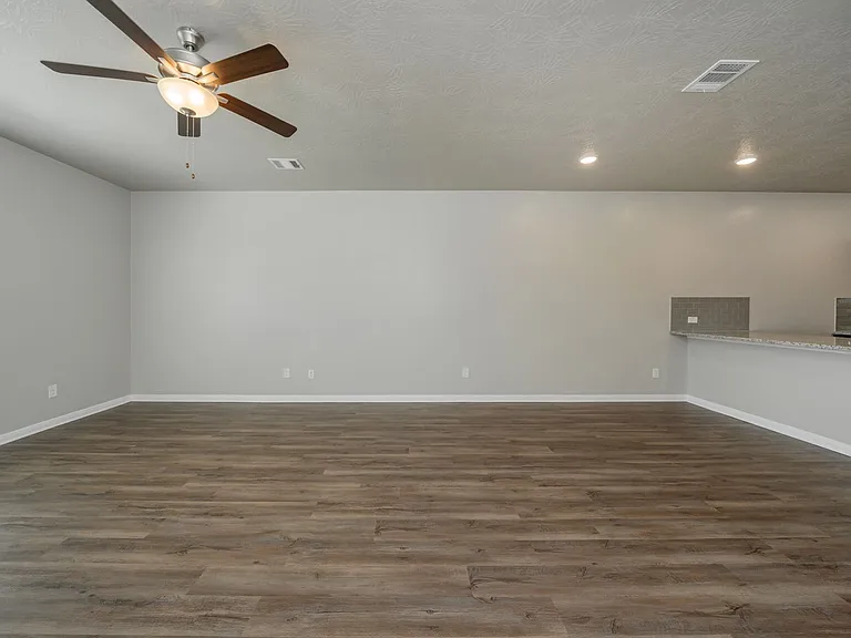 2047 Vintage Farms Way #1 — Photo 8