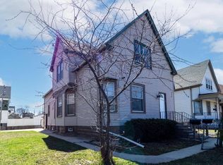 2815 W Pierce St, Milwaukee, WI 53215