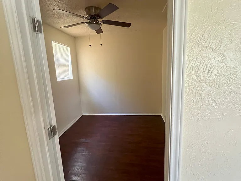 3601 Aloha Cir — Photo 3