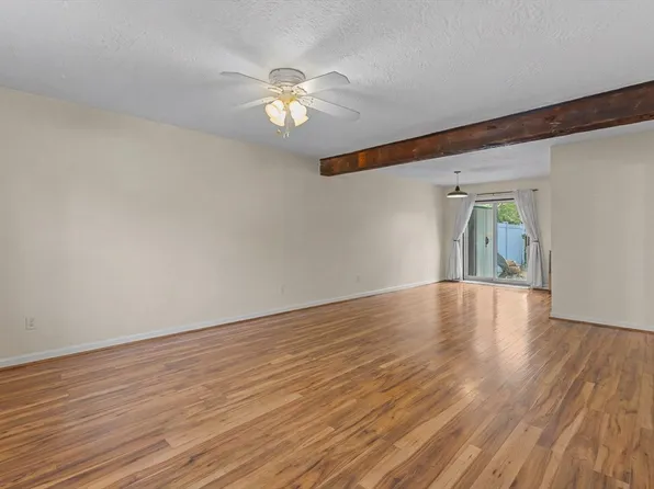 371 Lancaster St Unit 3, West Boylston, MA 01583