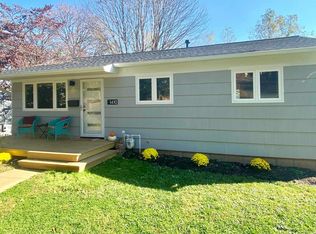 1410 Monticello Rd, Charlottesville, VA 22902