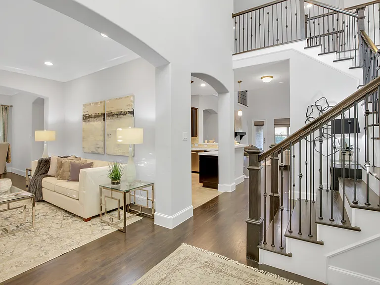 724 Orleans Dr — Photo 11