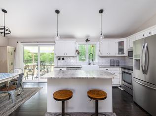 286 Narrow Ave, Westport, MA 02790