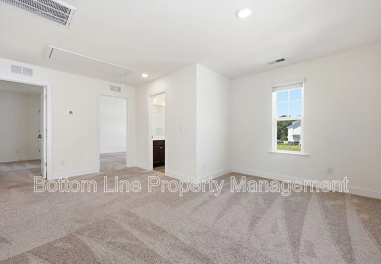 24 Blackthorn Ln — Photo 26