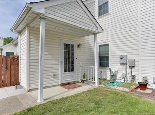 102 Andover Ct, Yorktown, VA 23693