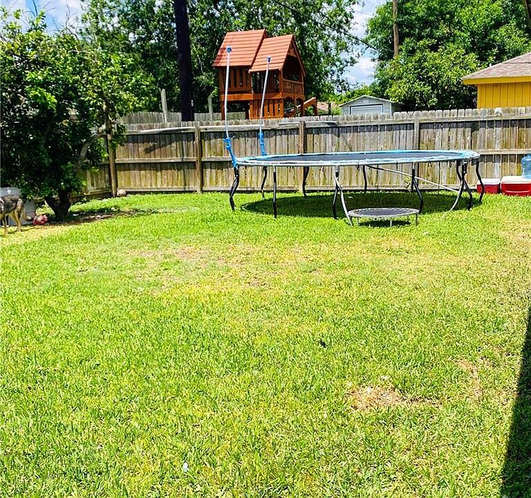 104 Valle Dr, Brownsville, TX 78526 Zillow