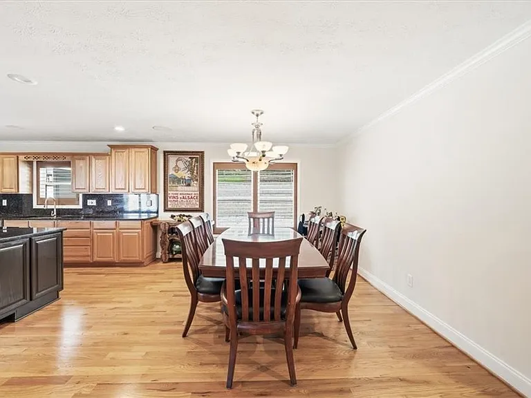 6340 Reives Rd — Photo 13