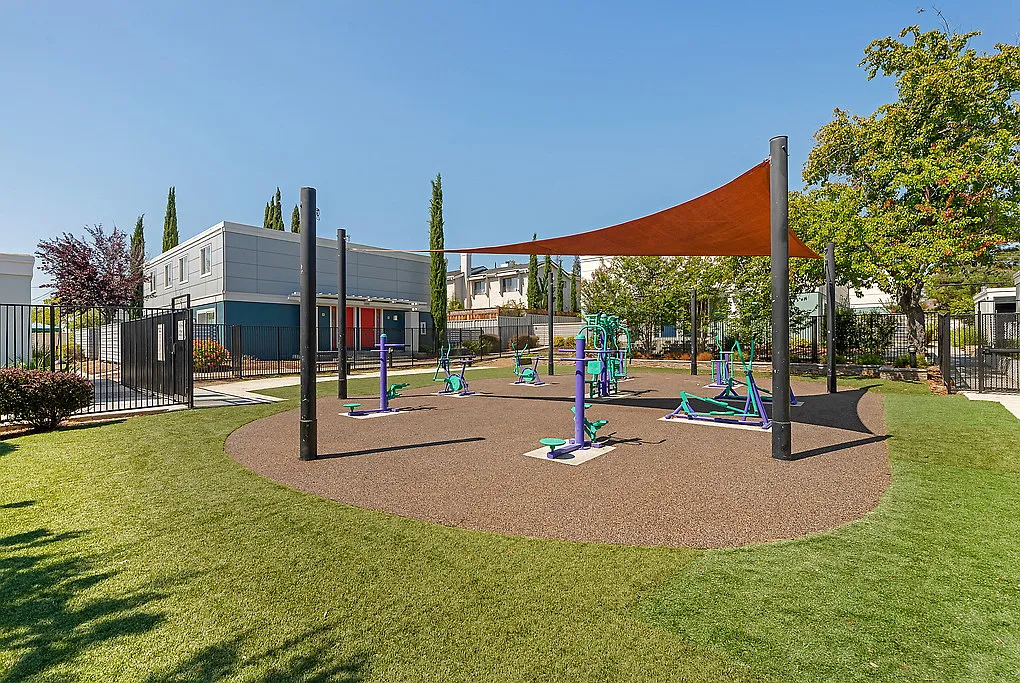 The Pointe at Cupertino — Photo 3