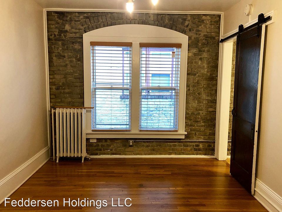 1st image of 203 E 19th St #25