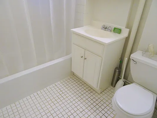 Rented by Keller Williams NYC | media 9