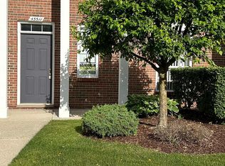 45511 Heather Ridge Dr #98, Macomb, MI 48044
