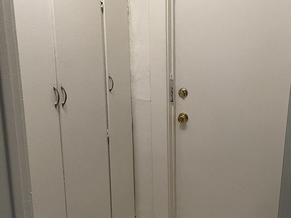 2nd image of 7266 Fountain Ave