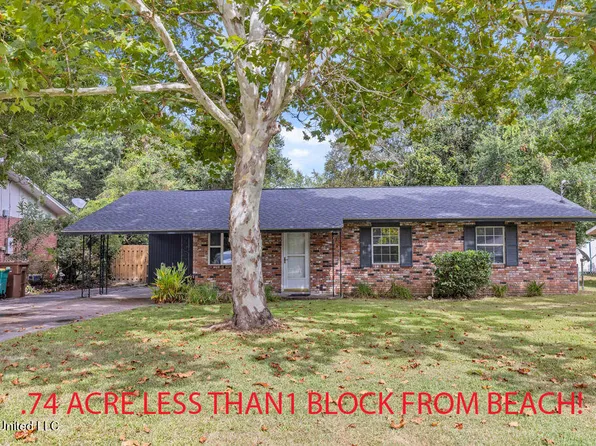 216 Buena Vista Dr, Long Beach, MS 39560