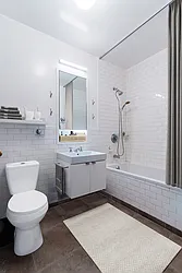 Rented by R New York