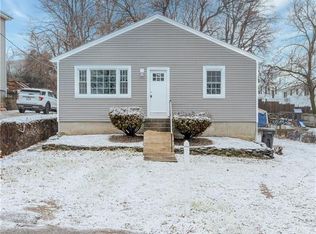 220 Maplewood Ave, Cranston, RI 02920