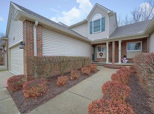 566 Newberry Ln, Howell, MI