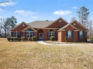 12391 Hillcrest Dr, Hampton, GA 30228