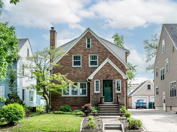 1719 W Hillsdale St, Lansing, MI 48915