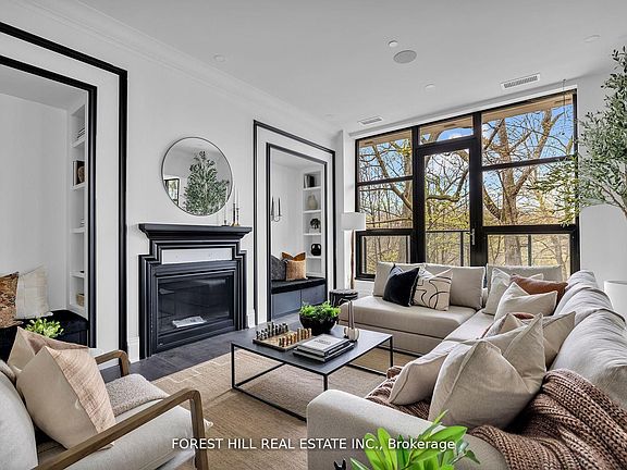 4th image of 200 Russell Hill Rd #303