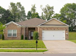 624 Fredericksburg Dr, Gallatin, TN 37066