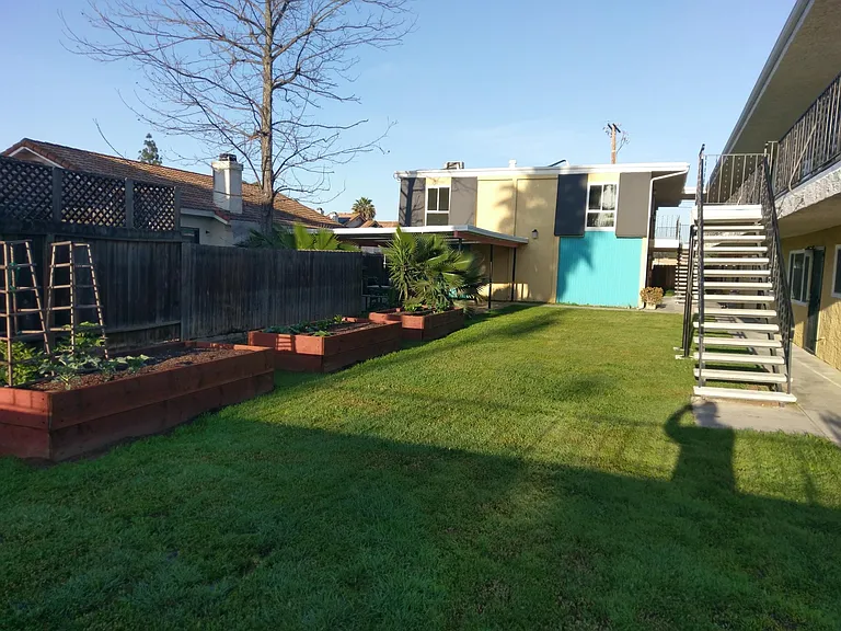 876 Cherrywood Way — Photo 1