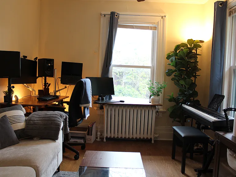 13 S Goodman St #7 — Photo 6