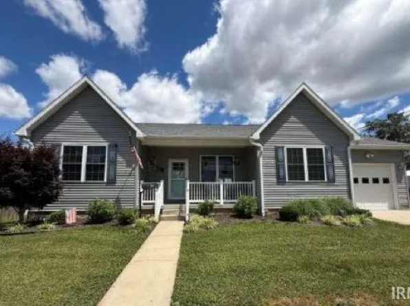 166 W Adams St, Orleans, IN 47452