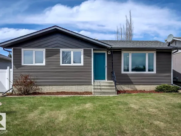 5606 49th St, Vegreville, AB T9C 1G6