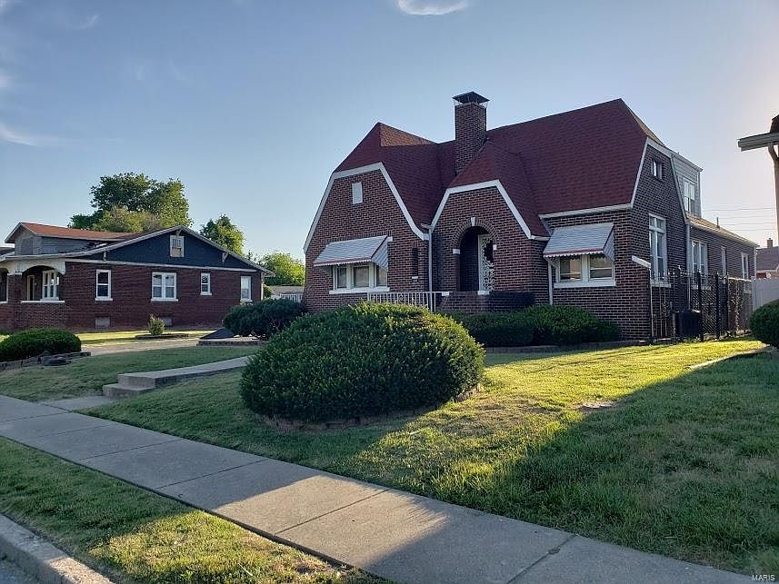 1st image of 649 N 39th St