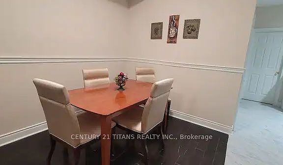 3rd image of 2931 Bur Oak Ave S
